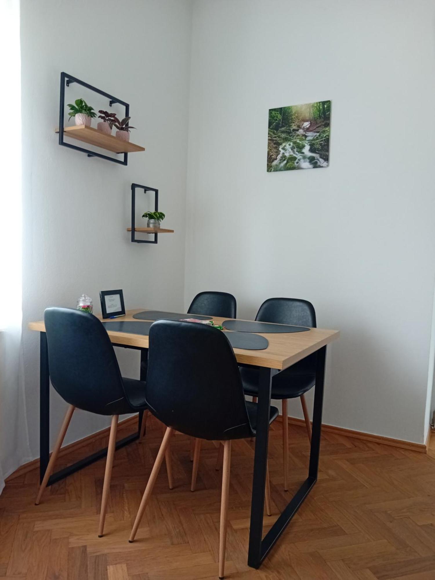 וילאך Lind-Appartments מראה חיצוני תמונה